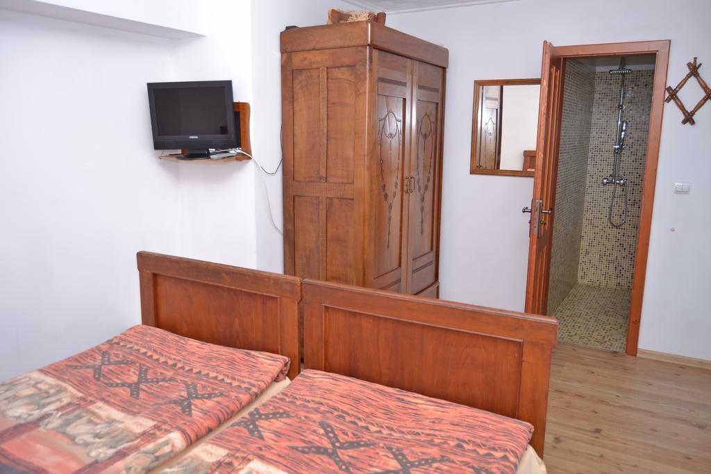 ארבאנאסי Guest House Diabora חדר תמונה