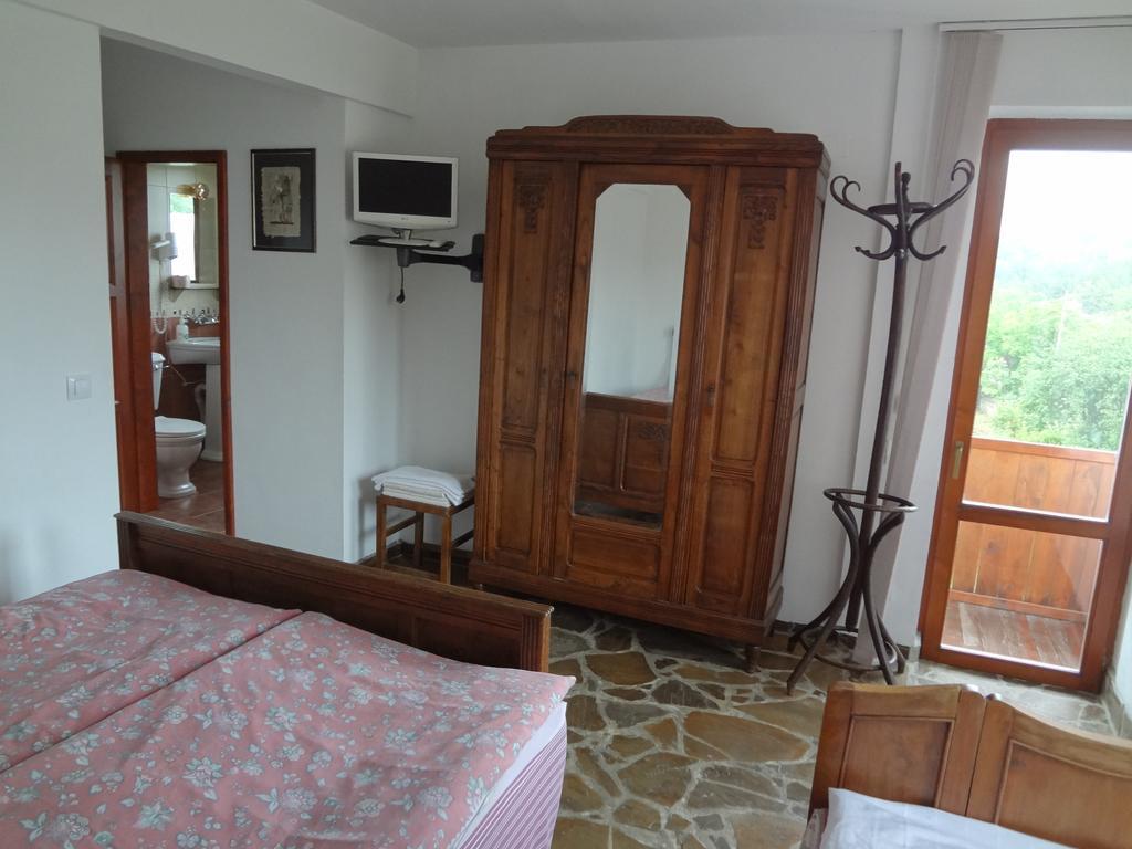 ארבאנאסי Guest House Diabora מראה חיצוני תמונה