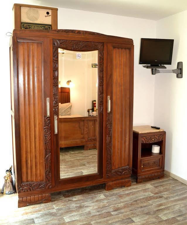 ארבאנאסי Guest House Diabora מראה חיצוני תמונה