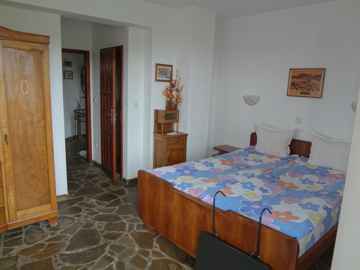 ארבאנאסי Guest House Diabora מראה חיצוני תמונה
