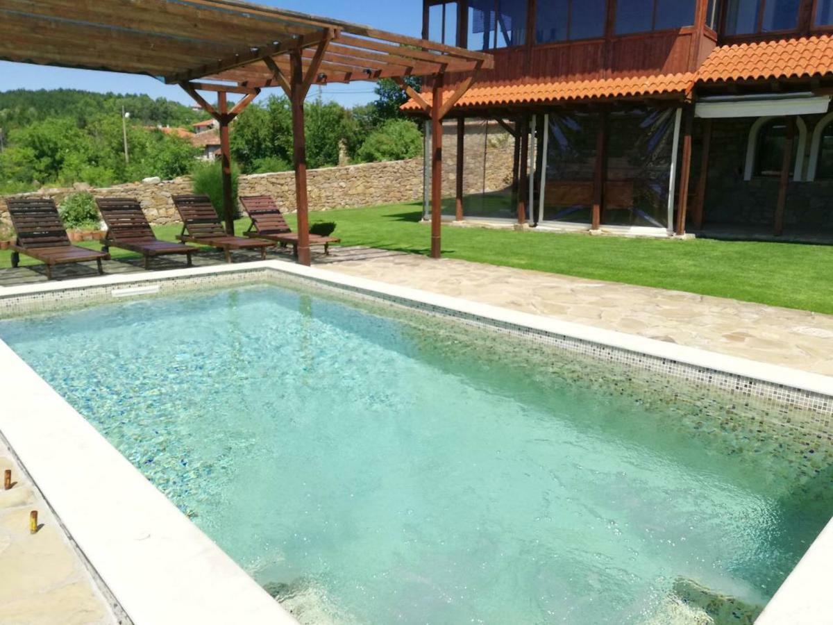 ארבאנאסי Guest House Diabora מראה חיצוני תמונה